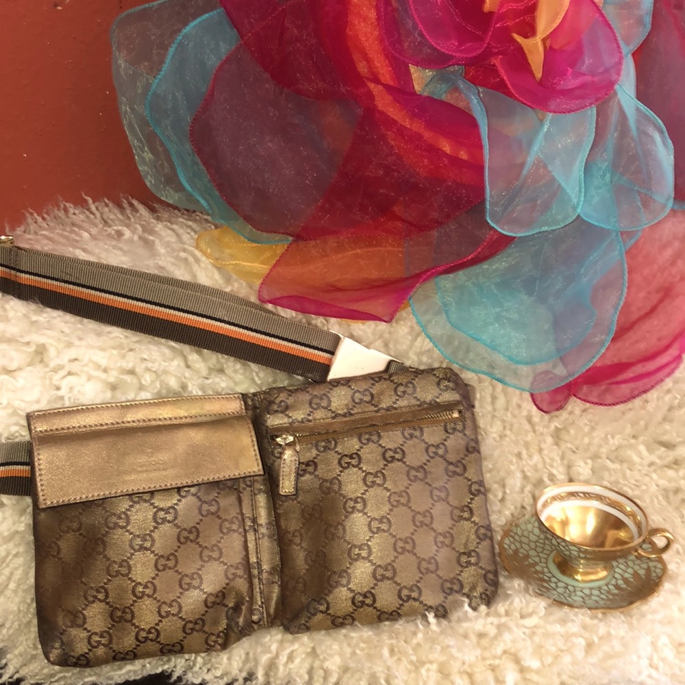 GUCCI BUM BAG